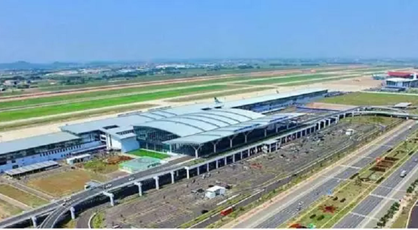 河内内排国际机场