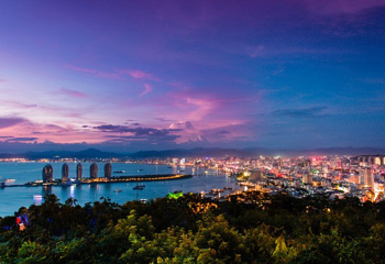 洋海之光号夜游三亚湾第 4 张图片