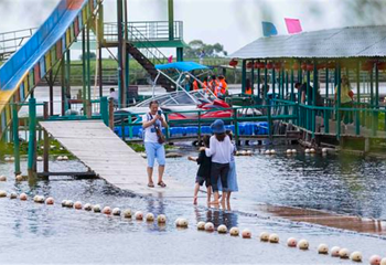 鹤鸣湖湿地第 3 张图片