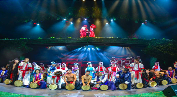 《阿鹏找金花》