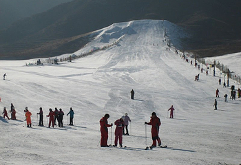 清凉山滑雪场第 12 张图片