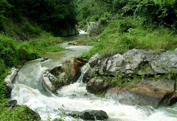 五指山大峡谷漂流第 2 张图片