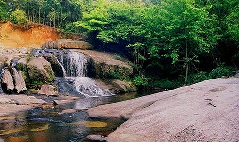 池州门票 目连山  [安徽 &bull;池州 &bull;石台县] 景区地址:安徽省