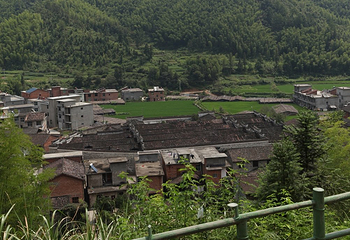 东华山水景区第 3 张图片