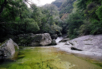 凤龙湾石板河风景区第 7 张图片