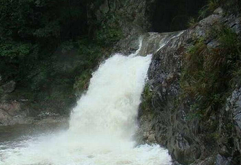 龙潭峡漂流第 10 张图片