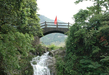 野鹤湫风景区第 3 张图片