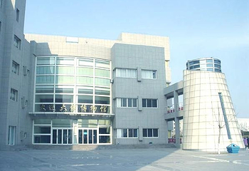 大连大学博物馆第 1 张图片