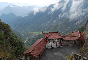大明山石青寺第 1 张图片