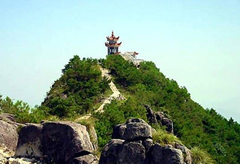 普照山第 1 张图片