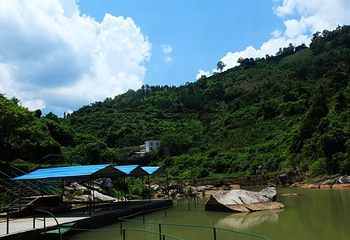 五指山大峡谷漂流第 3 张图片