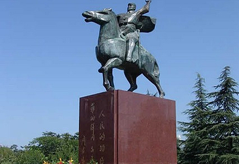 罗炳辉将军铜像第 1 张图片