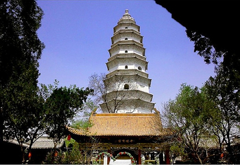 白塔第 1 张图片