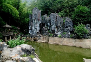 滴水仙境第 1 张图片