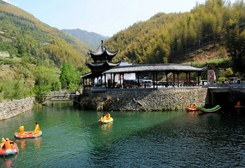 天湖风景区第 4 张图片