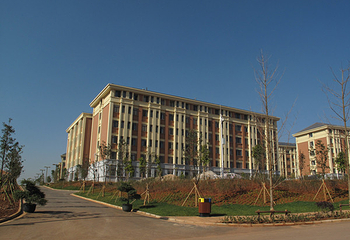 云南大学第 5 张图片