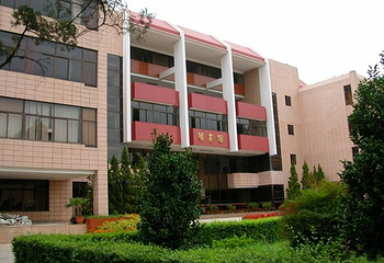 云南大学第 4 张图片