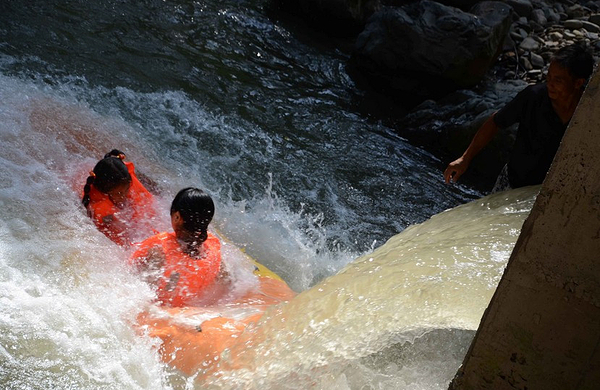 包含景点: 青龙湾生态旅游区 青龙双河漂流 去哪儿价