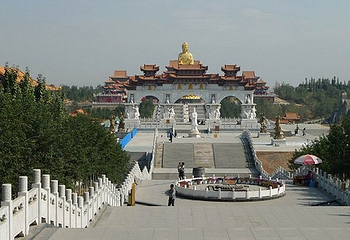 红光山旅游景区第 3 张图片