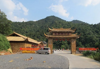 金兰龙王峡漂流第 6 张图片