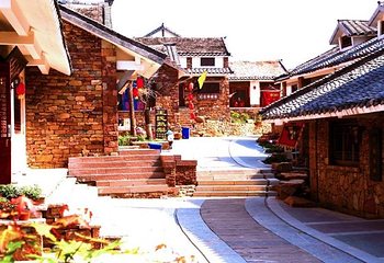 红石寨旅游度假区第 3 张图片