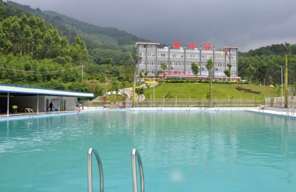 贵港青牛谷漂流门票