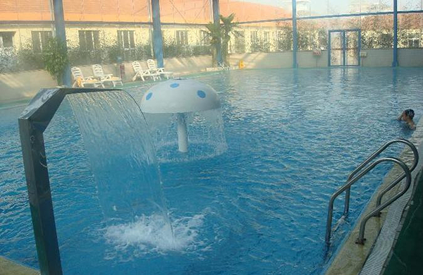 青岛即墨鸿源御都温泉成人票(不含鱼疗)