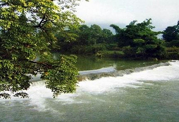 板峡湖第 2 张图片