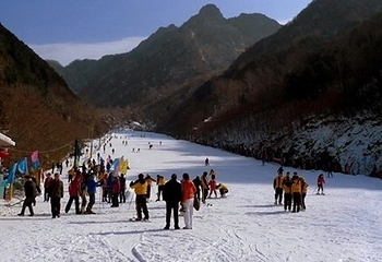 翠华山滑雪场第 6 张图片