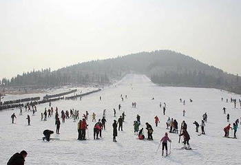 青州市驼山滑雪场第 6 张图片