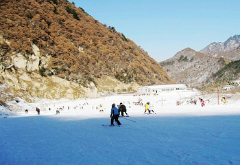 沣峪庄园滑雪场第 1 张图片