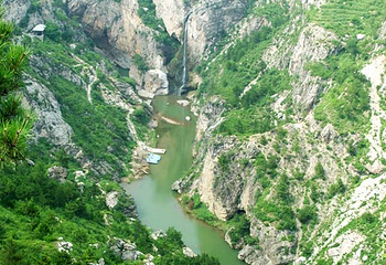 龙潭大峡谷第 5 张图片