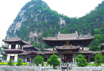 桂林栖霞寺第 3 张图片