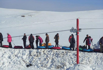 和静阳光之路国际滑雪场第 3 张图片