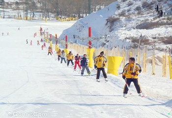 呼和浩特大青山太伟滑雪场第 6 张图片