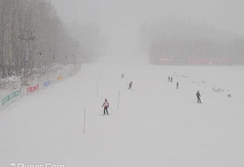 长白山和平滑雪场第 19 张图片