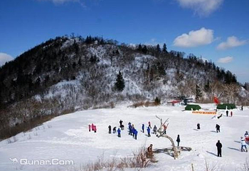 高山滑雪场第 4 张图片