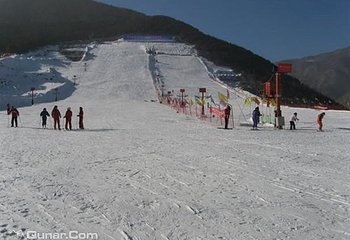 兴隆山滑雪场第 6 张图片
