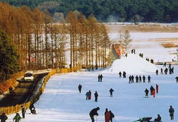 月亮湾滑雪场第 5 张图片