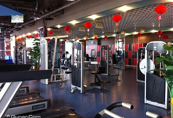 松鼠健身俱乐部（青少年宫店）第 2 张图片