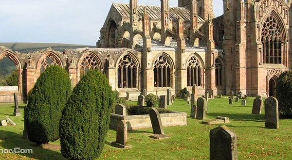 梅尔罗斯修道院