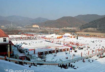 东风湖冰雪大世界第 5 张图片