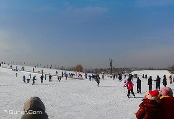 湖西生态园滑雪场第 1 张图片