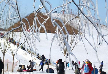 集发滑雪场第 4 张图片