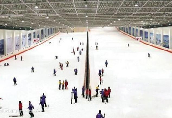 江夏室内滑雪场第 2 张图片