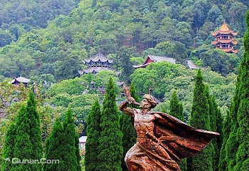 泸山第 2 张图片