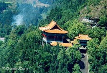 东山园林-阆中大佛寺第 2 张图片
