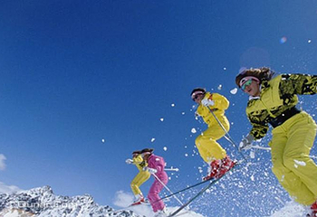世际园滑雪场第 9 张图片