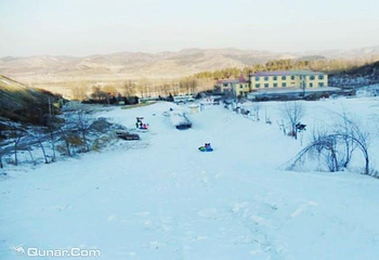 玉泉兴旺滑雪场第 6 张图片