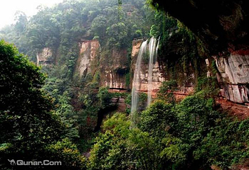 赤水丹霞旅游区·燕子岩第 12 张图片